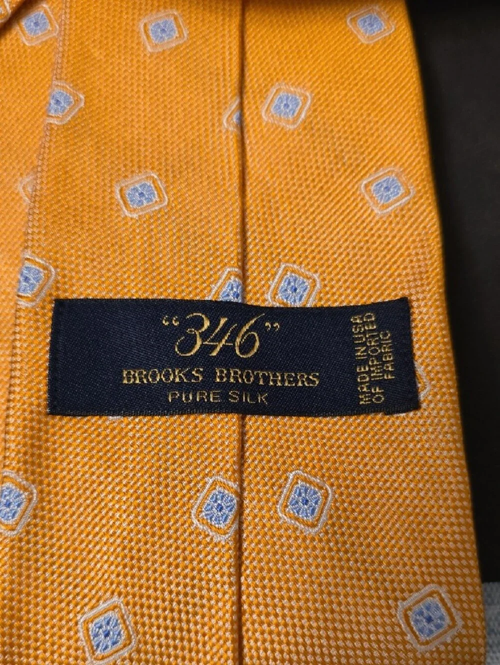 Brooks Brothers Orange Silk Tie with Light Blue Medallions 